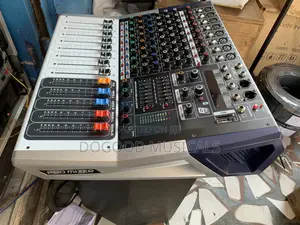 Yamaha KV80 8channel Active(Inbuilt Amplifier)MIXER