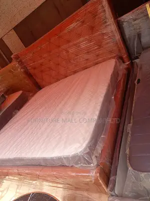 FURNITURE MALL COMP Executive Queens Bed Plus. Mattress