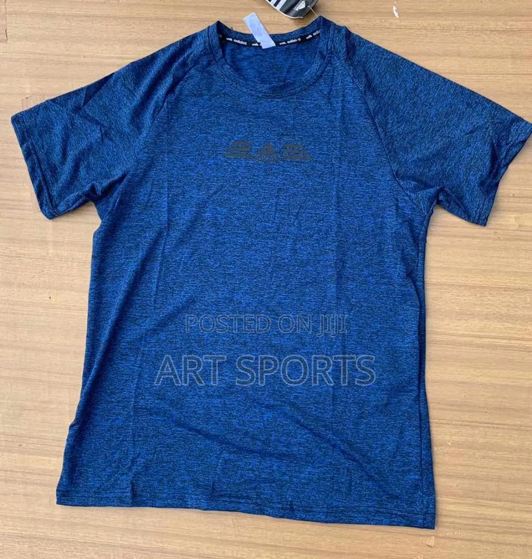 Adidas Top