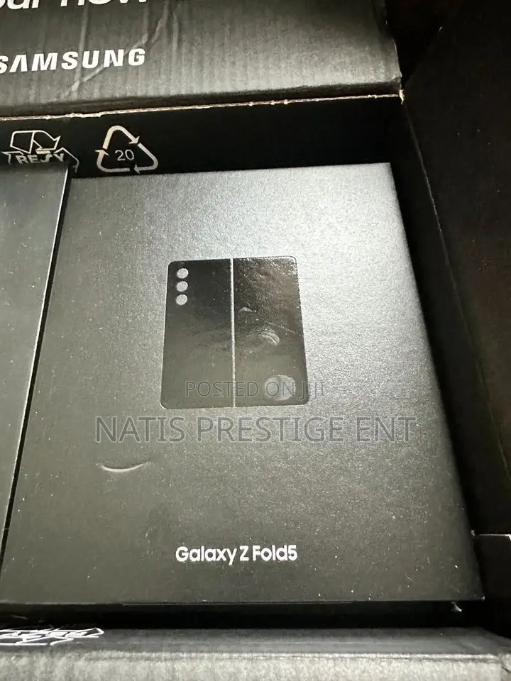 New Samsung Galaxy Z Fold 5 512 GB Black