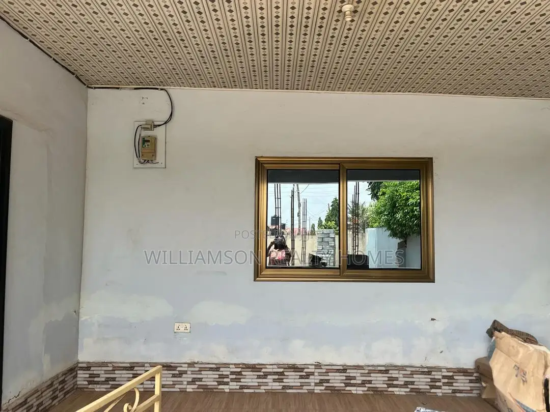 2bdrm House in Coastal Estate Area, Spintex for rent