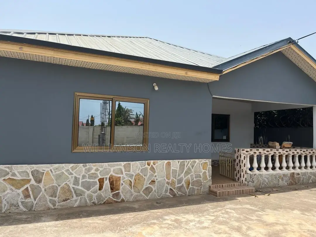 2bdrm House in Coastal Estate Area, Spintex for rent