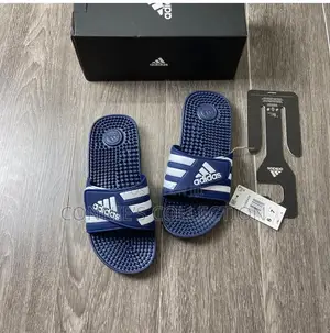 Adidas Slippers