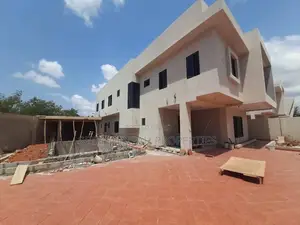 4bdrm House in Skm, Spintex for sale
