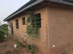 4bdrm House in M B A, Pokuase for sale