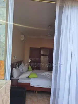 Furnished 7bdrm House in Prampram for sale