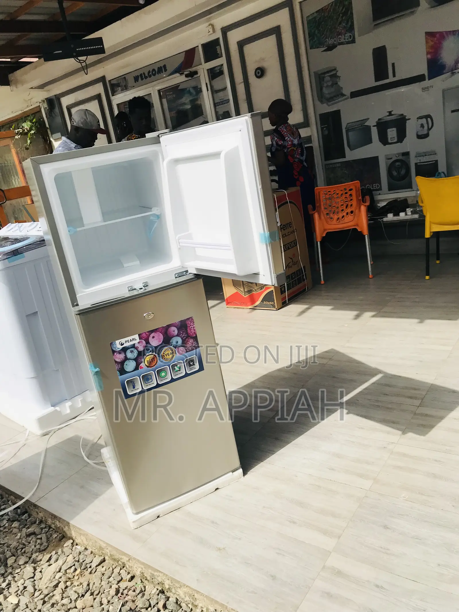 Classic Design Pearl Pf-172-2b 2 Door Electric Fridge.