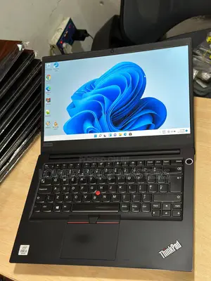 New Laptop Lenovo ThinkPad E14 G5 8GB Intel Core I5 SSD 256GB