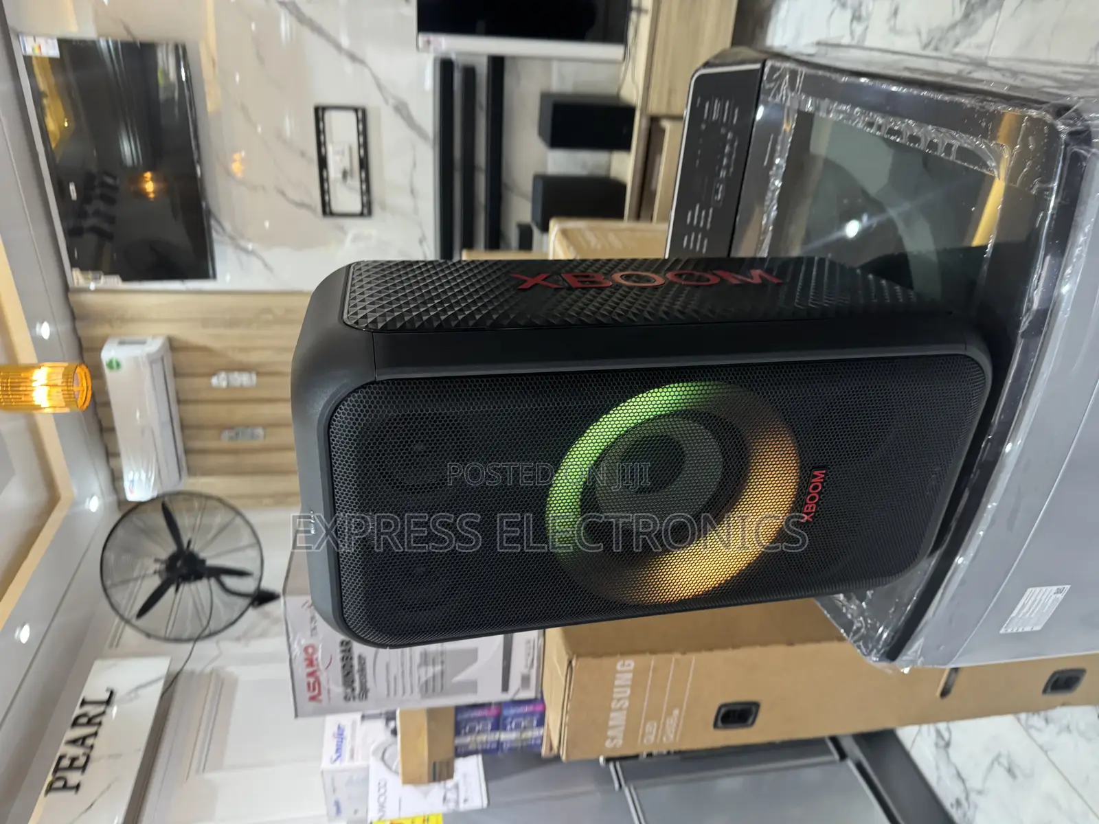 Fast Our Bluetooth Speaker  LG LG-XL5S
