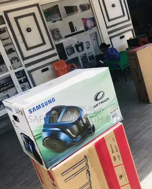 Electric Samsung Back/Blue Vacuum Cleaner Affordable