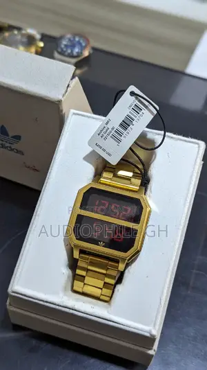 Adidas
Archive MR2 Gold Toned Watch