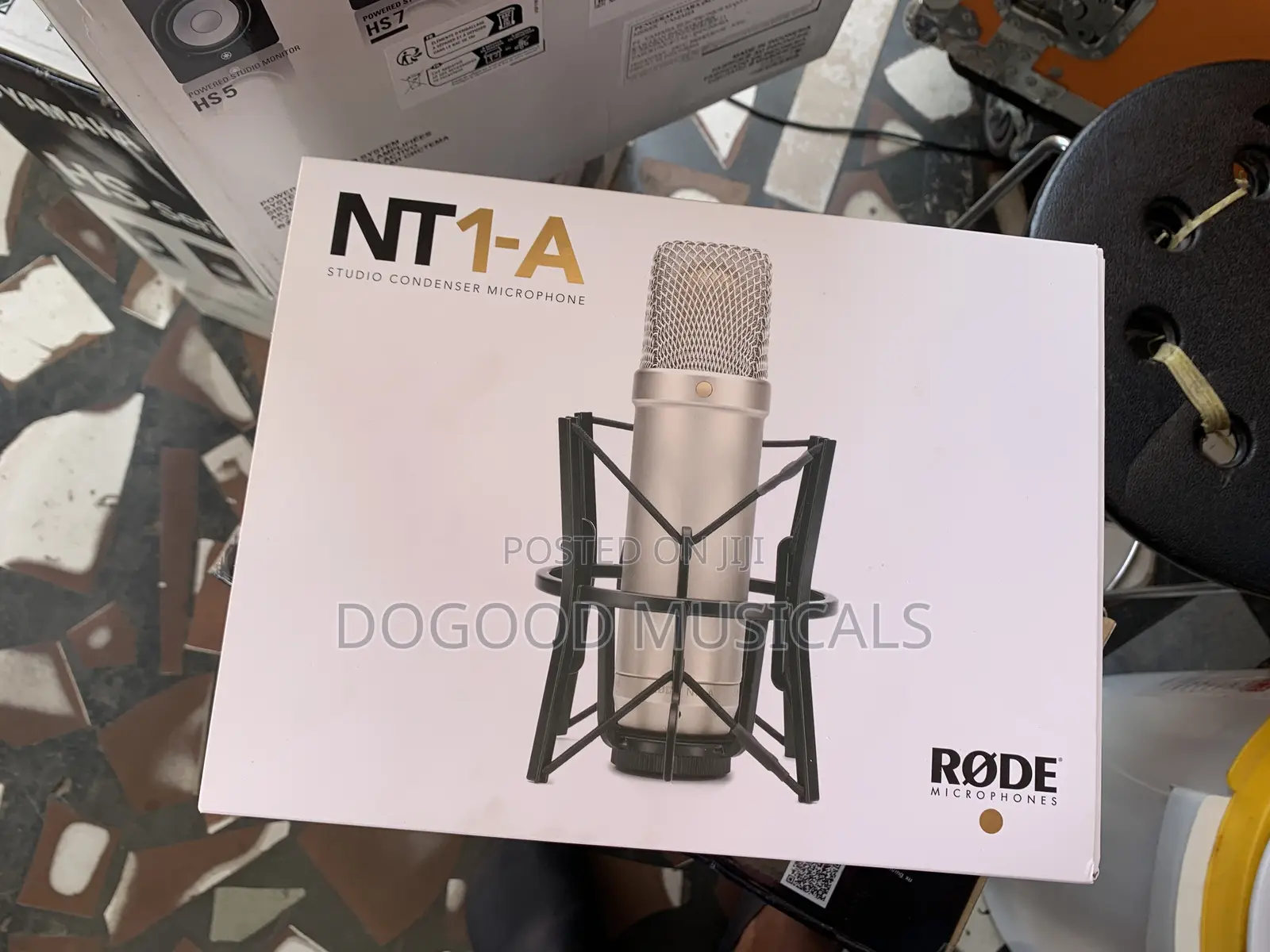 RODE NT1-A Studio Condenser Microphone