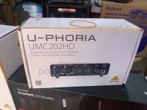 Behringer U-Phoria Umc202hd Audio Interface(Soundcard)