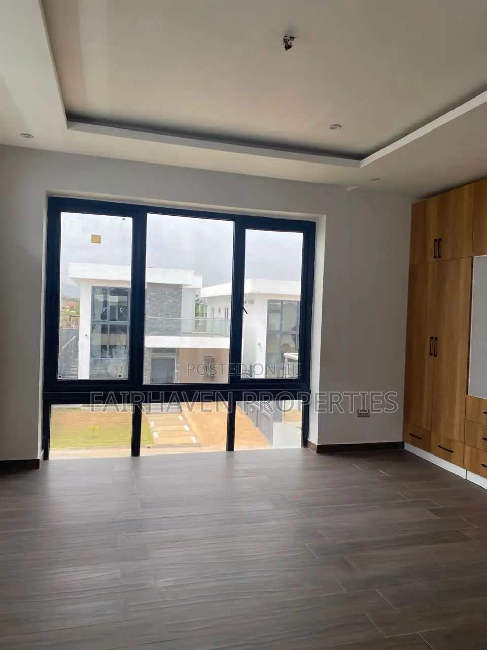 3bdrm House in Fairhaven Properties, Oyarifa for sale