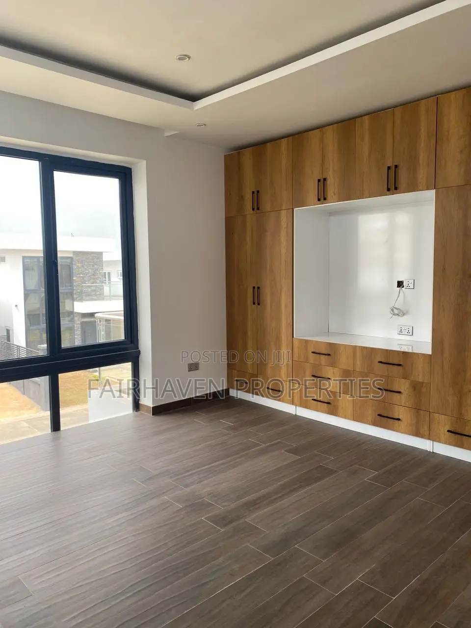 3bdrm House in Fairhaven Properties, Oyarifa for sale
