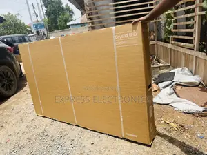 Perfect Sleek Slim UHD Smart Samsung 75”Cu8000