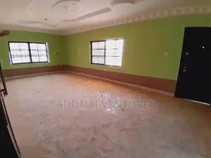 7bdrm House in Kronum  Afrancho, Kumasi Metropolitan for sale