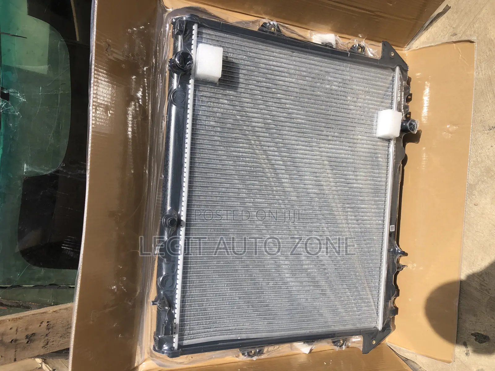 Toyota Hilux 2012 Diesel Type Radiator Tank