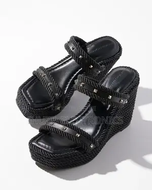 Studded Rope Wedge (Size 8)