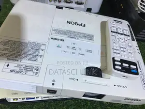UK Ultra Slim Epson Projector