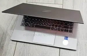 Laptop HP ZBook Studio 32GB Intel Core i9 SSD 1T