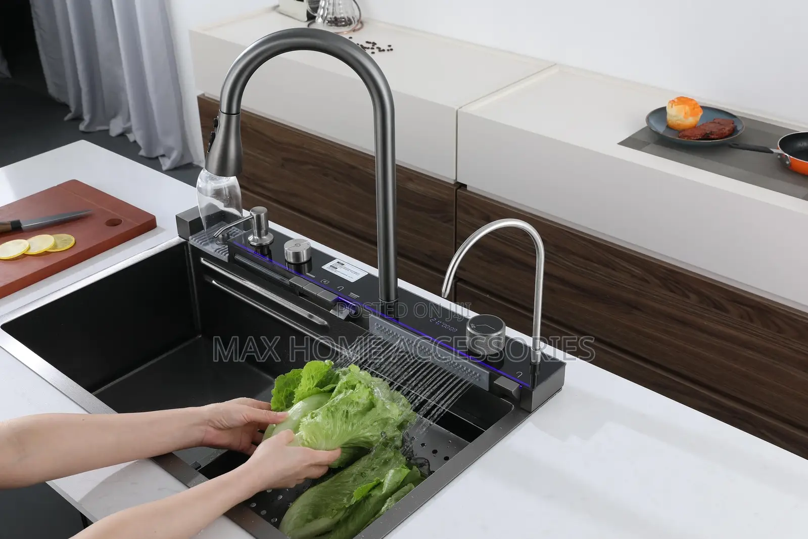 Automatic Kitchen Sink