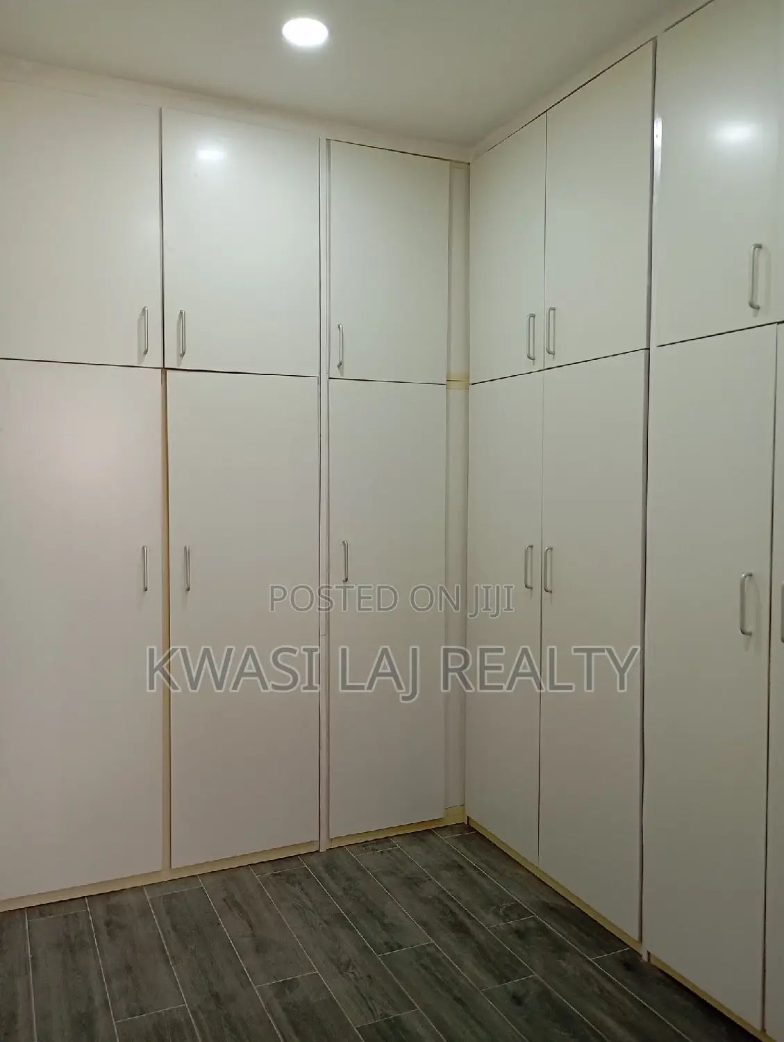 4bdrm House in Westhills Mall Weija for sale