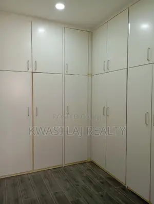 4bdrm House in Westhills Mall Weija for sale