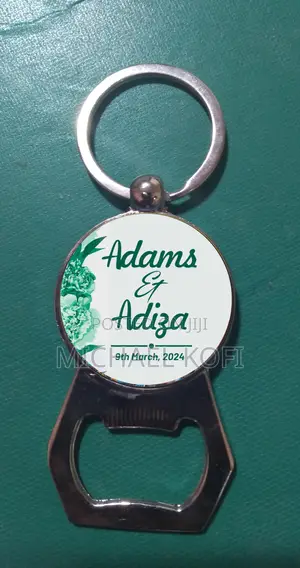 Dommy Keyholder