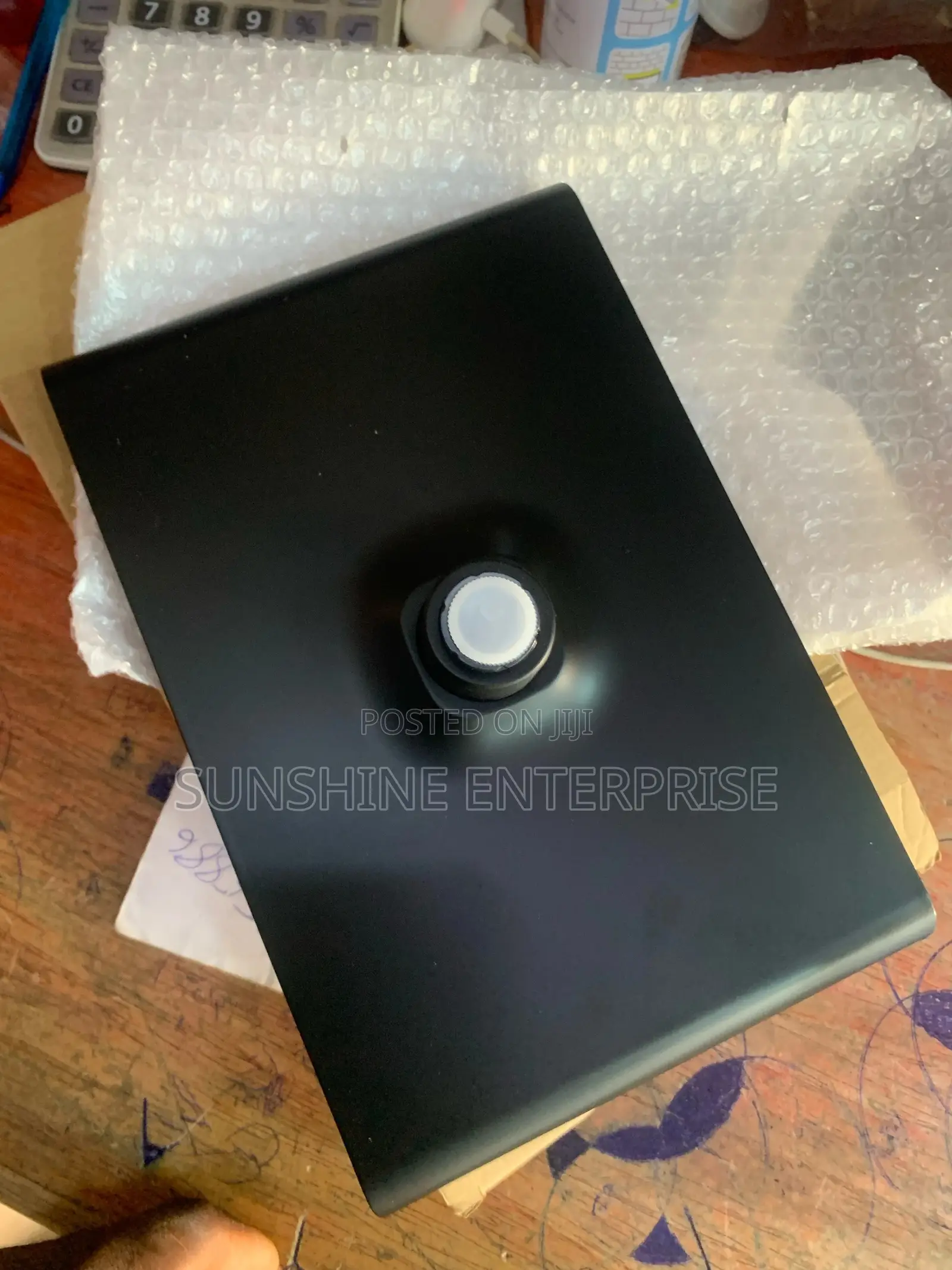 Black Shower Head