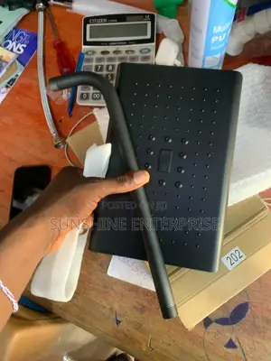 Black Shower Head