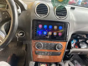 Mercedes Benz ML Android Carplay Screen