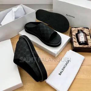 Balenciaga Slippers