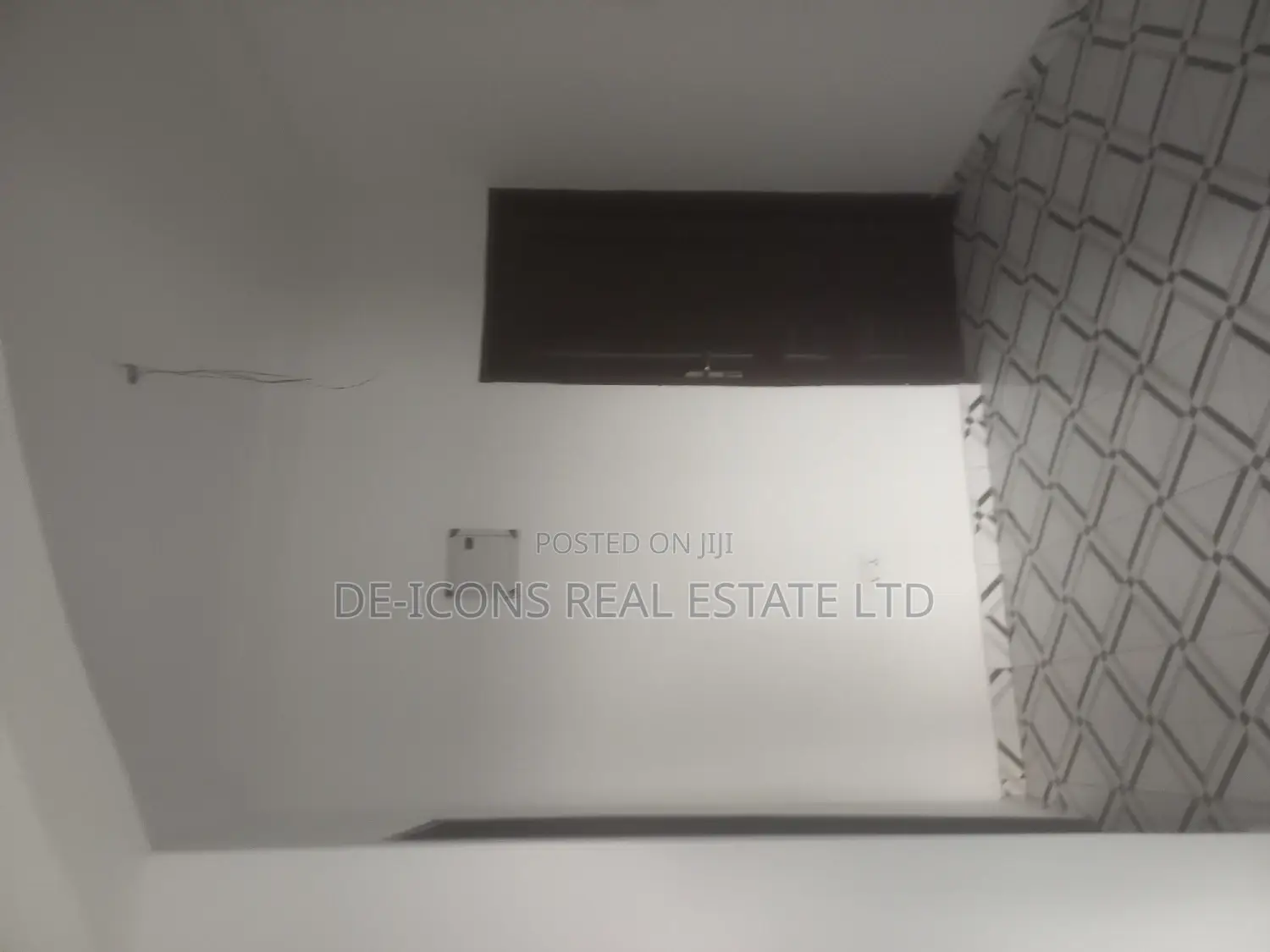 2bdrm Duplex in De-Icons Real Estate, Awutu Senya East Municipal