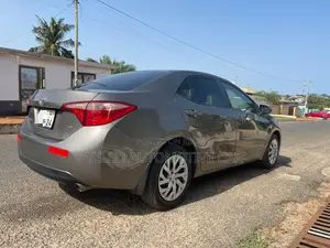 Rent Toyota Corolla