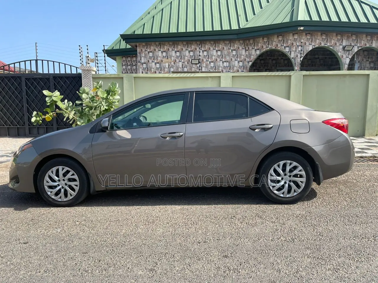 Rent Toyota Corolla