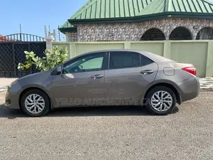 Rent Toyota Corolla
