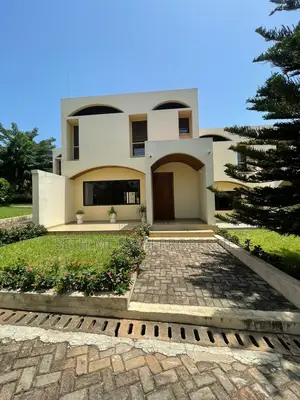 3bdrm Townhouse / Terrace in Skm, Airport Residential Area for rent