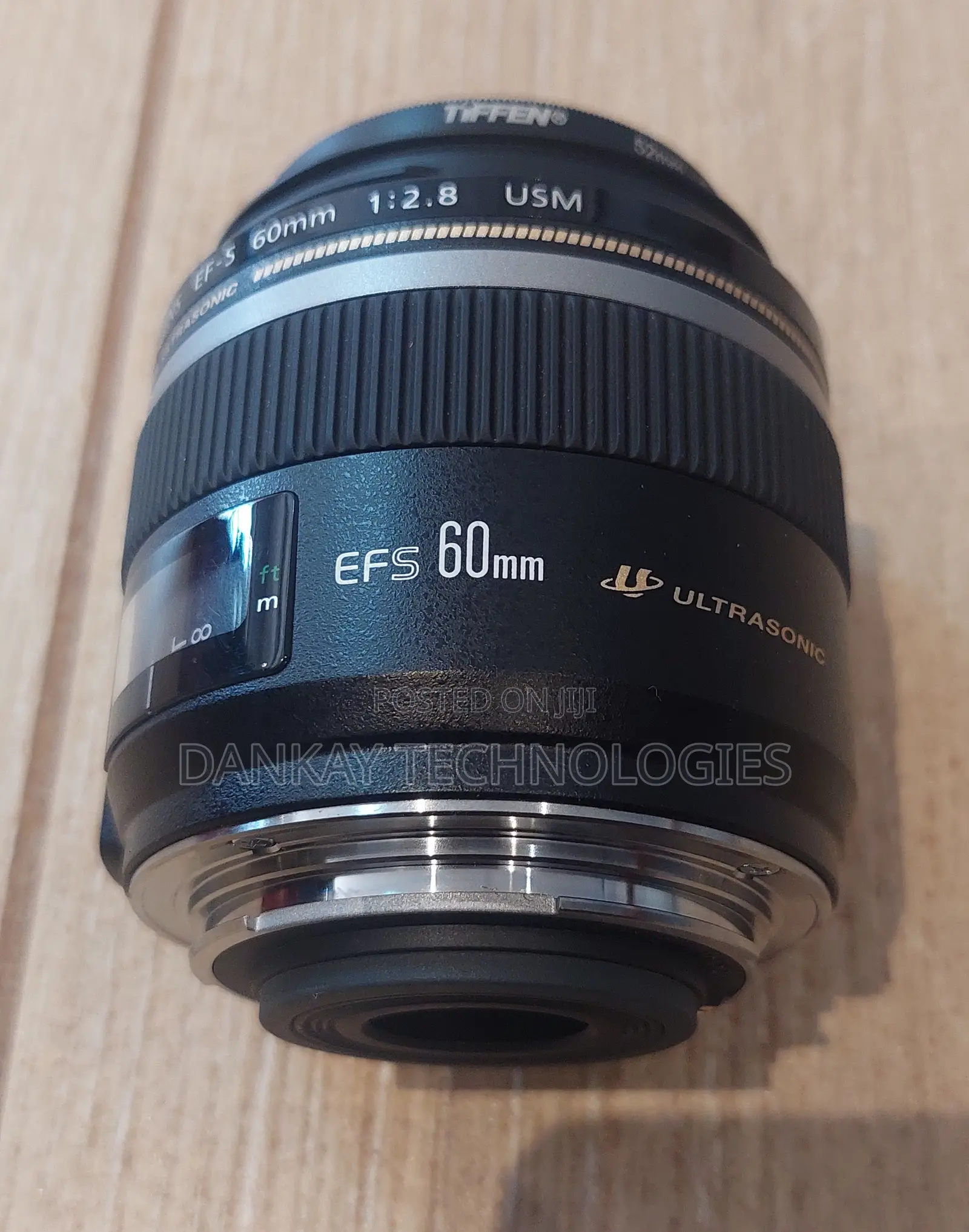 Canon EF-S 60mm F/2.8 Macro USM Lens