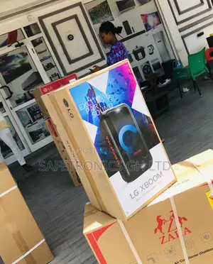 Electric Black XL5S Wireless Bluetooth LG Speaker