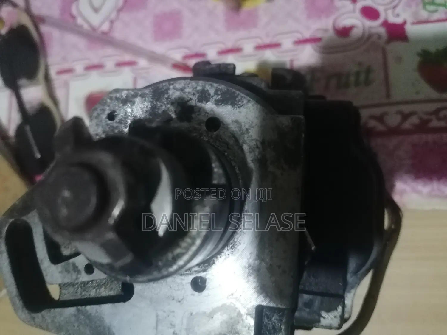 Toyota Corolla Desert Disputer and Cables for Sale