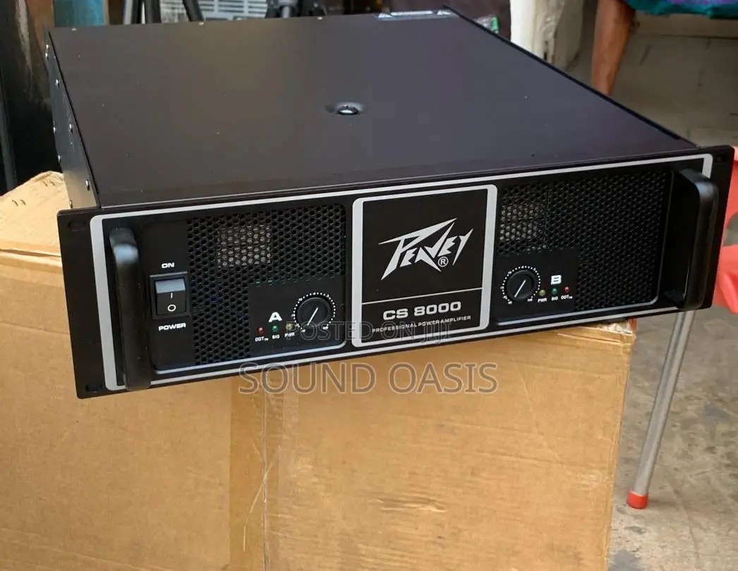 Peavey Cs 8000 Professional Bass Amplifier