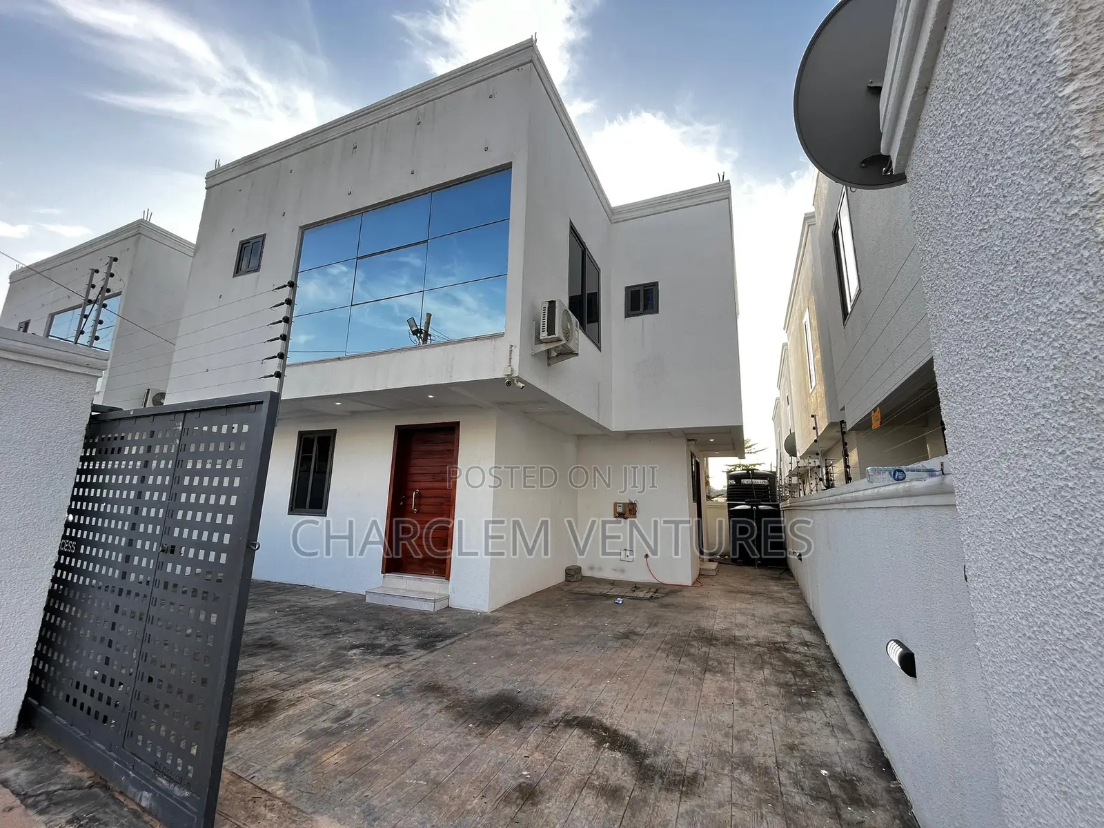 3bdrm House in Charclem Ventures, East Legon for sale