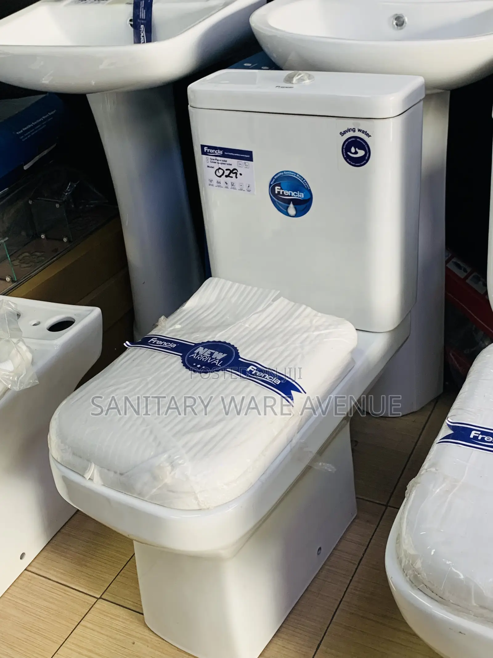 Water Closet - Square Toilet Seat - Close_couple WC