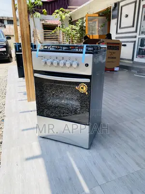 4 Gas Burner Volcano 50x50 Oven and Grill + Glass Lid.