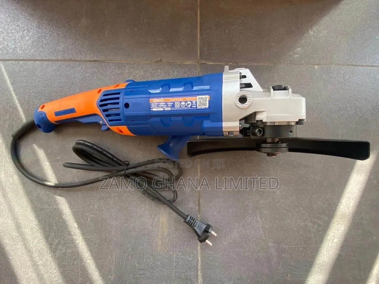 2000w Angle Grinder - Wag852001