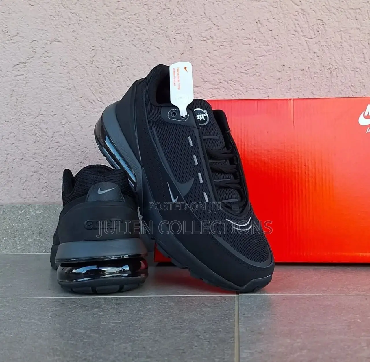 Nike Air Max Trainers Black