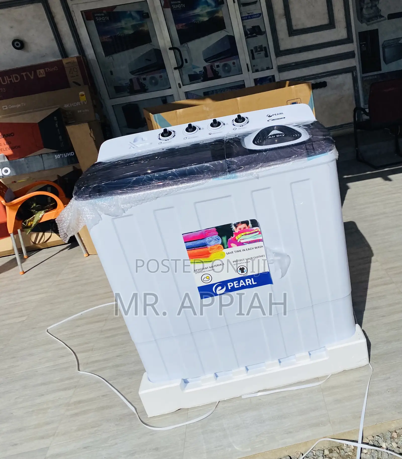 Lovely Design Pearl 18kg Top Load Washing Machine.
