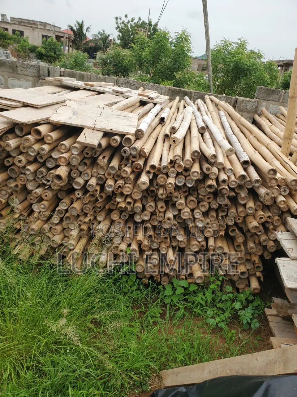 Bamboo, Plywood And Wawa Board