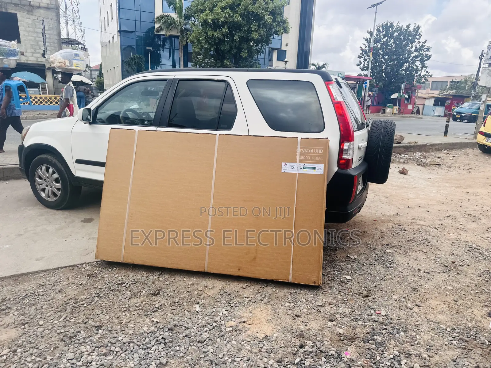 UHD Smart Glossy 75”Cu8000